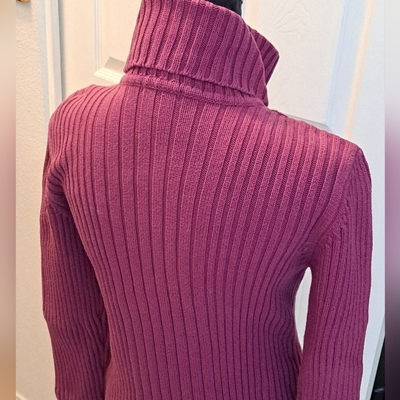 Calvin Klein Dusty Rose Turtleneck   Size XL - Picture 3 of 8